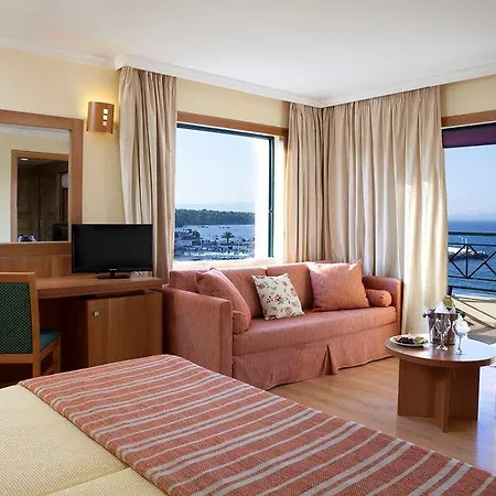 Ramada By Wyndham, Athens Club Attica Riviera Hotell