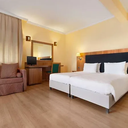 Ramada By Wyndham, Athens Club Attica Riviera