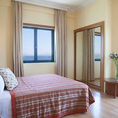Ramada By Wyndham, Athens Club Attica Riviera