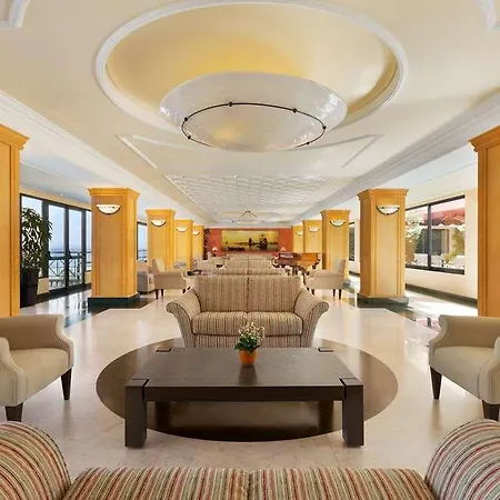 Hotel Ramada By Wyndham, Athens Club Attica Riviera