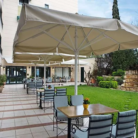 Hotel Ramada By Wyndham, Athens Club Attica Riviera 5*